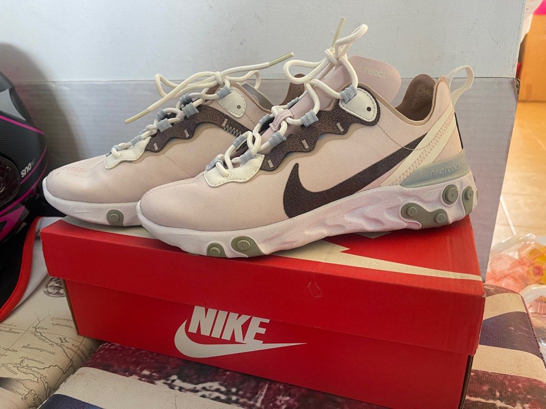 React 55 top rose
