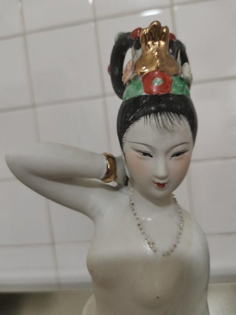 Old porcelain ancient Chinese beauty statue, Hobbies & Toys