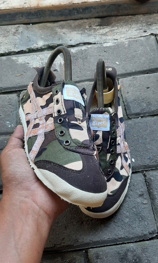 Onitsuka hot sale tiger camo