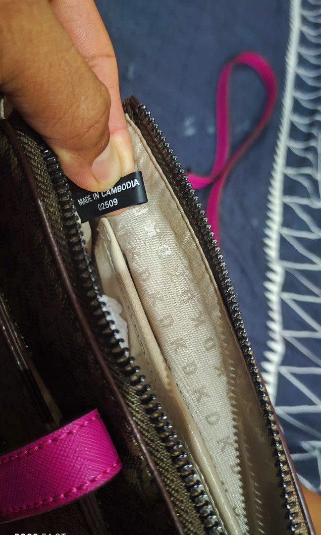 ORIGINAL DKNY CROSS BODY BAG