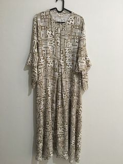 Ounad Outfit Dress Size L/XL