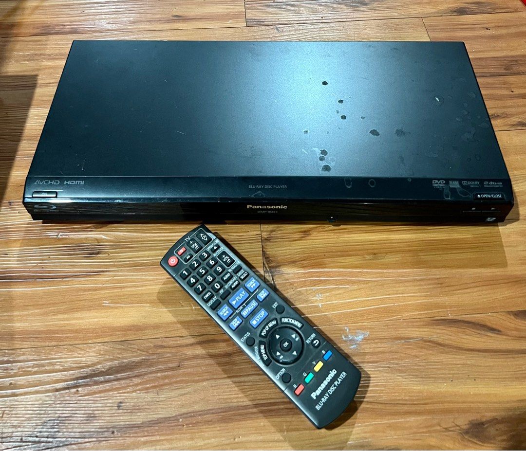 Panasonic Bluray player with remote, TV & Home Appliances, TV