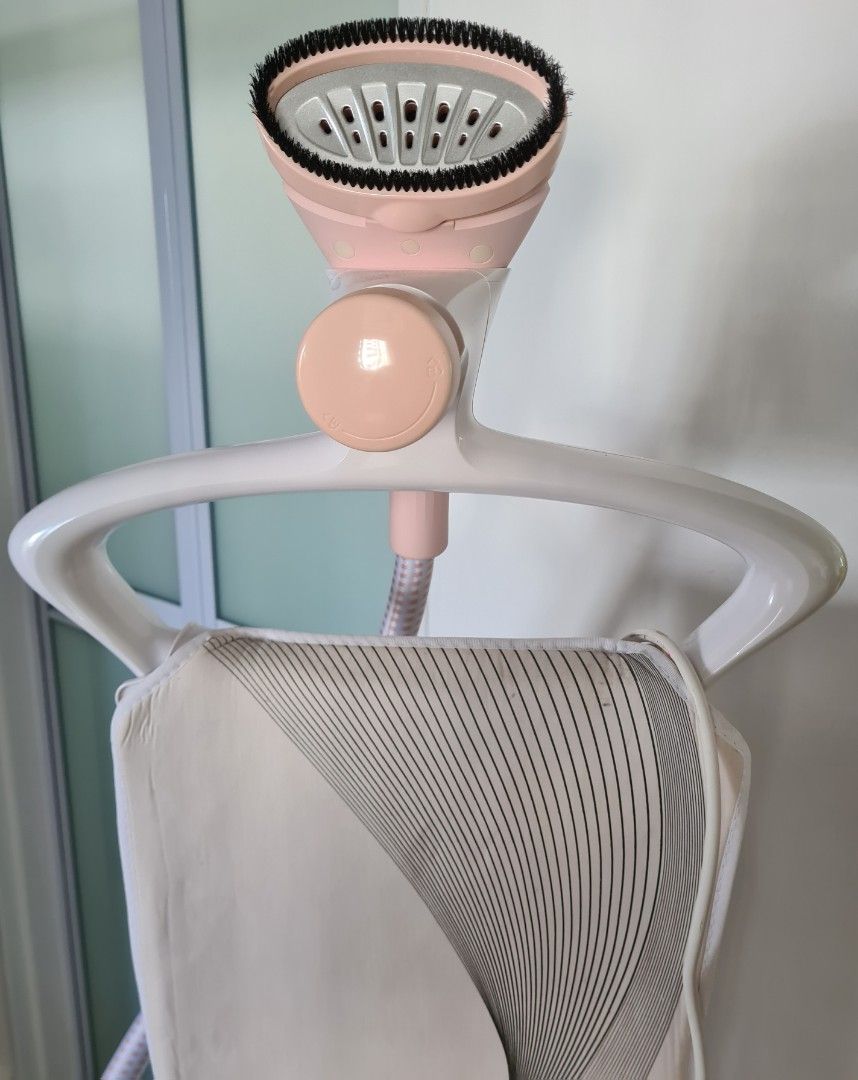 Philips Garment Steamer GC552, TV & Home Appliances, Irons & Steamers