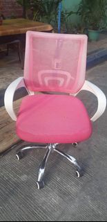 Pink Ergonomic Mesh Computer Chair