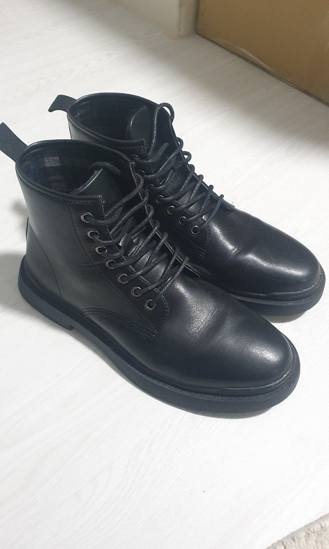 Dr marten style boots primark sales
