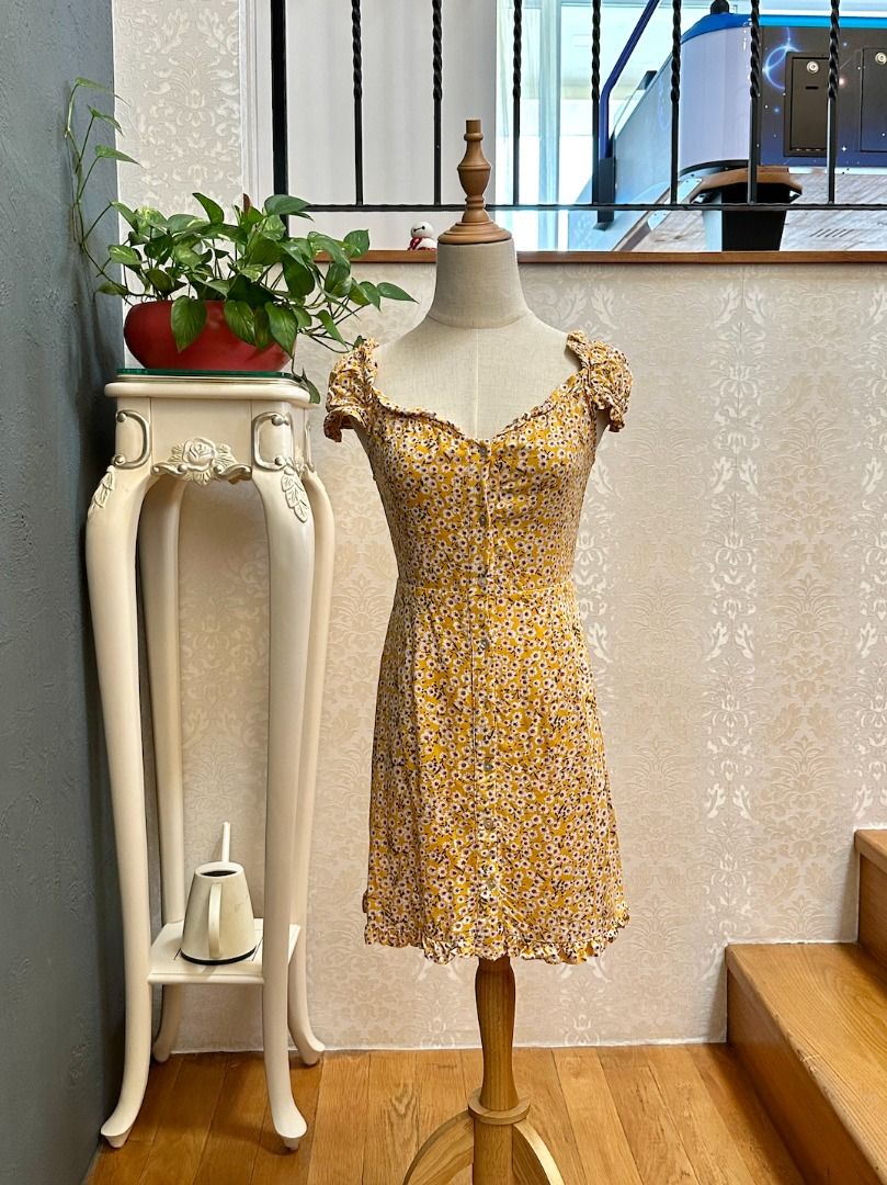 Chi chi 2025 carlita dress