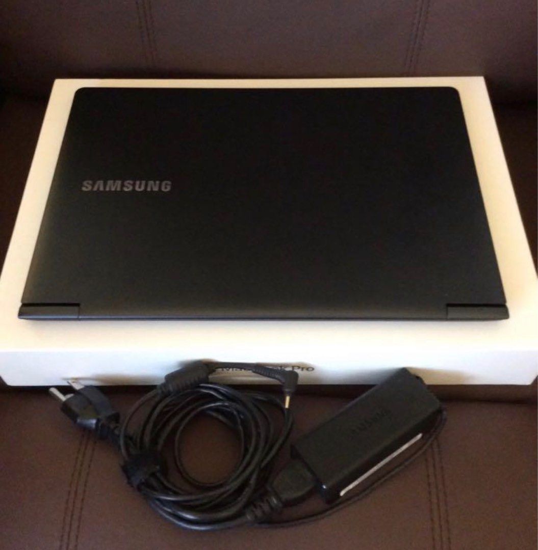 SAMSUNG ultra book touch screen and bendable laptop on Carousell