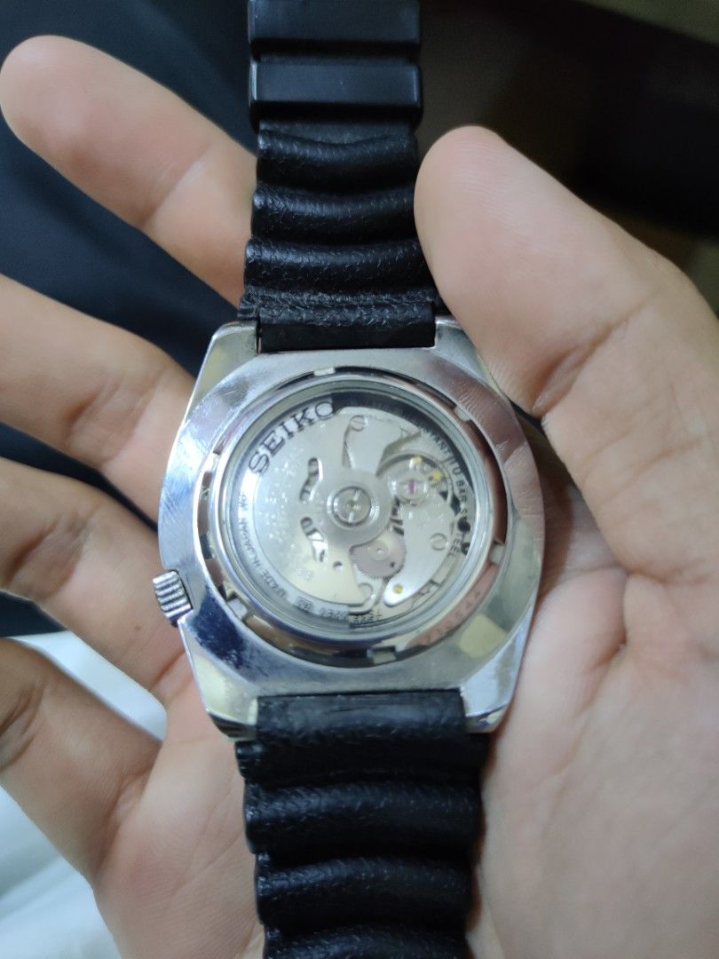 Montre Seiko 5 Automatique Homme Occasion - Boîtier Acier Argenté, Cadran Or/noir, Jour/date, Référence 9N4708