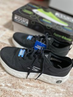 Skechers Men Shoes (Hyper & burst)