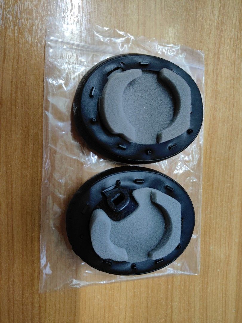 Sony WH-1000 XM4 earpads, Audio, Headphones & Headsets on Carousell