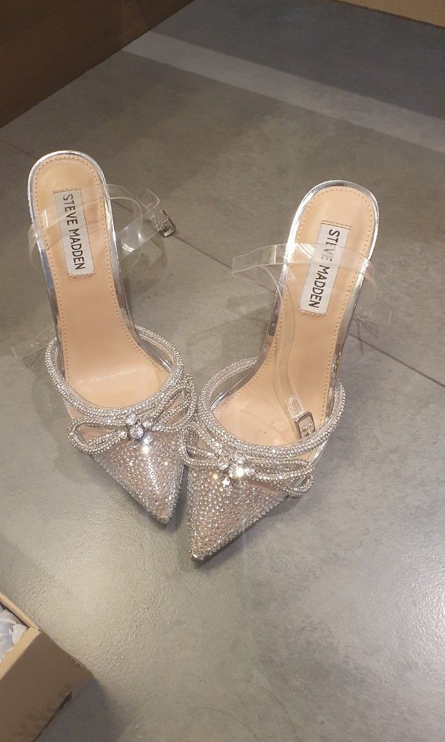 Steve madden wedding best sale flats