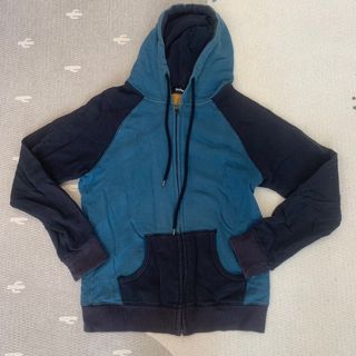 (Category: ) located in . Submitted by my.preloved_items (Listing ID 1219701567, Image 1). Description: .
