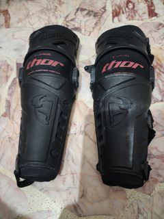 Thor Knee Guard