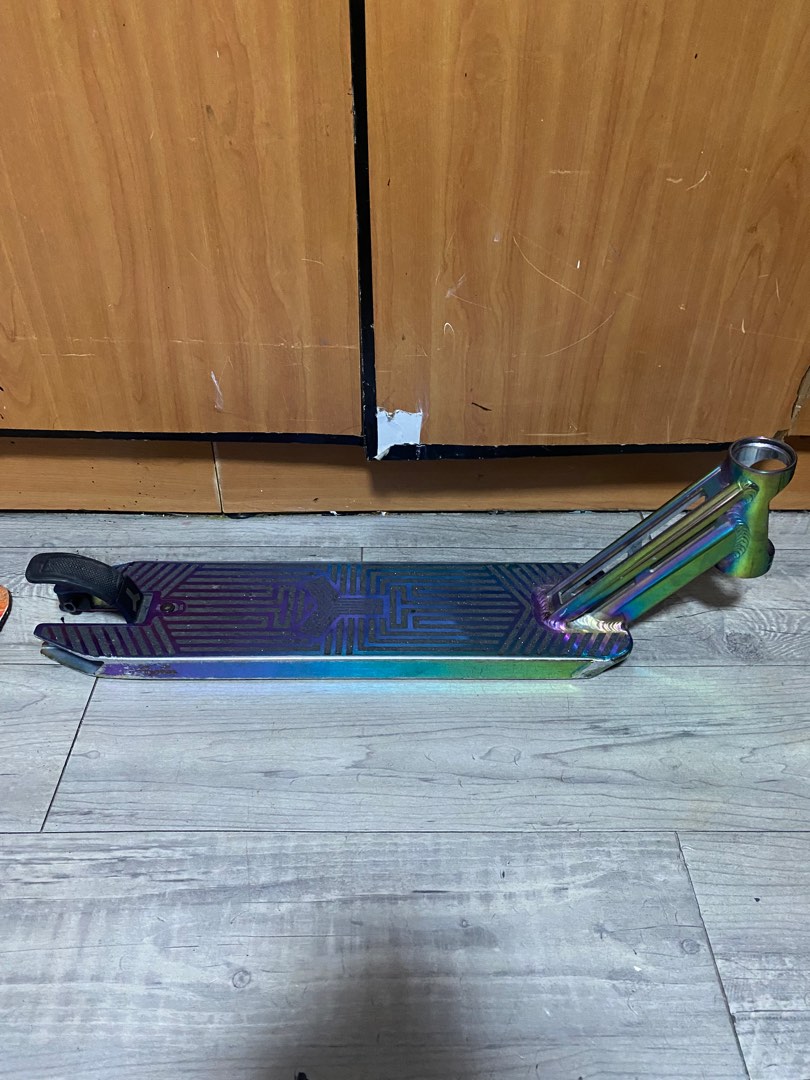 Triad deck, Sports Equipment, Sports & Games, Skates, Rollerblades