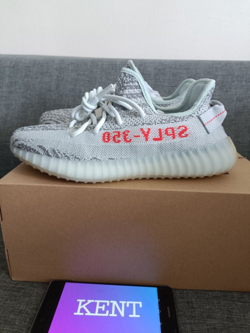 Yeezy blue tint size 9 2025