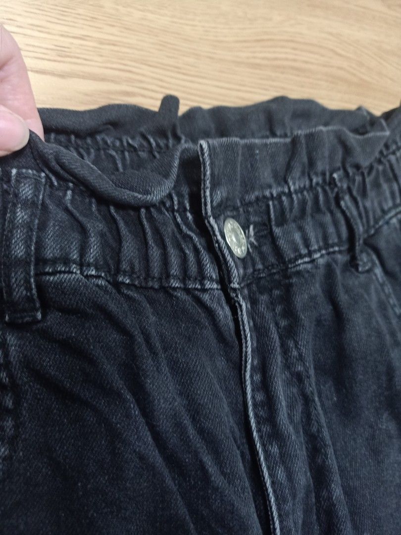 Zara newspaper jeans, Women's Fashion, Bottoms, Jeans on Carousell