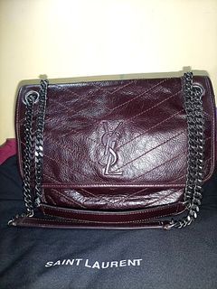 🎯 AUTHENTIC SAINT LAURENT
NIKI MEDIUM QUILTED CRINKLED GLOSSED-LEATHER SHOULDER BAG