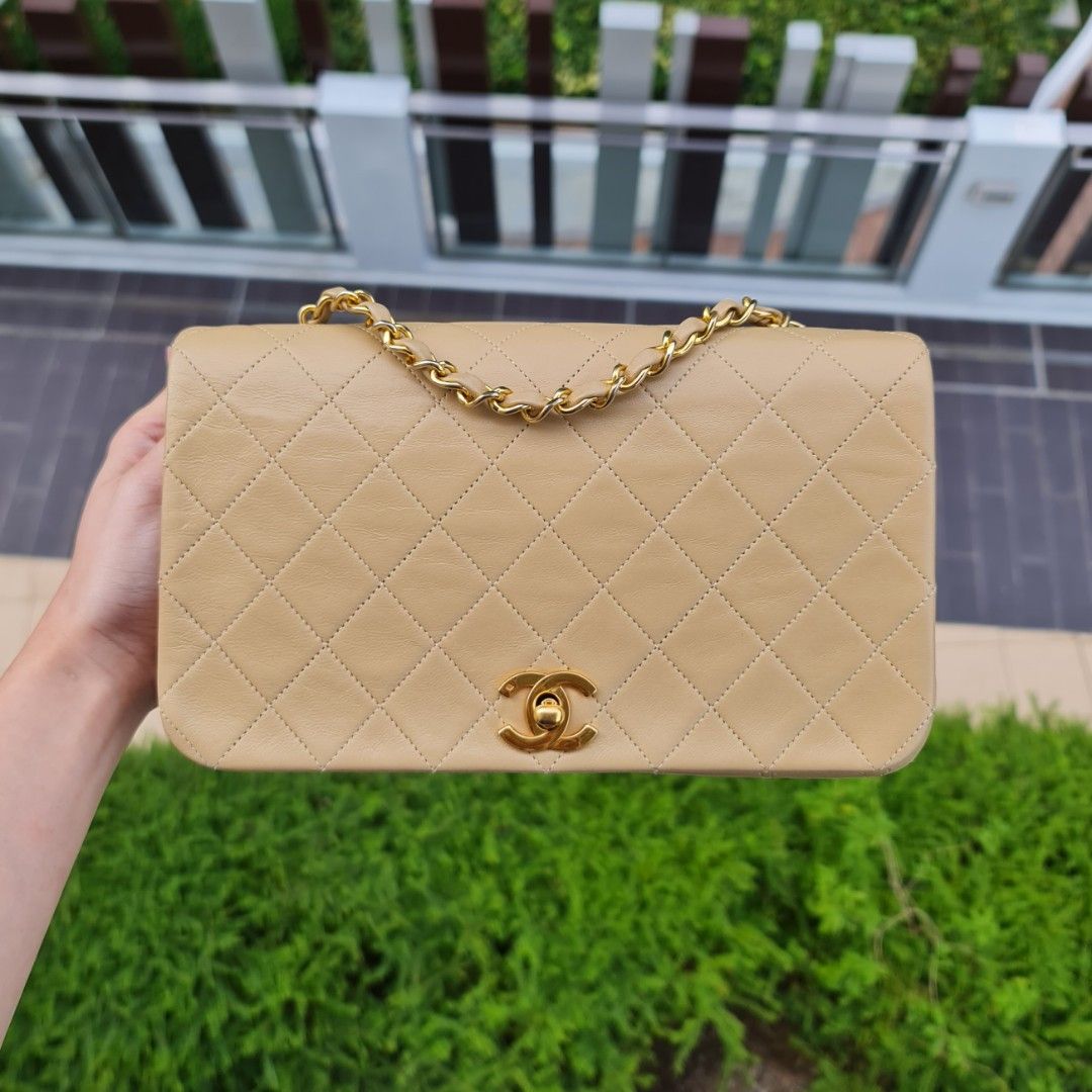 CHANEL Classic Lambskin Quilted Medium Double Flap Bag Beige