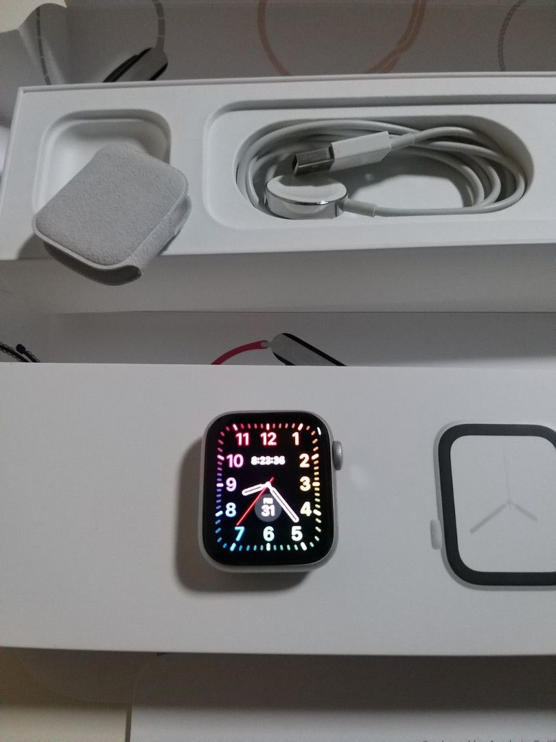 Apple watch cheap series 4 bluetooth