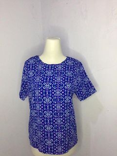 Atasan batik biru