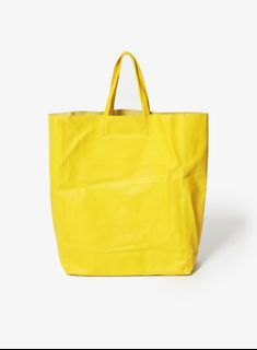 Celine/Celine Female Bag Presbyopic mini cabas tote Shopping Portable  One-Shoulder Messenger, Luxury, Bags & Wallets on Carousell