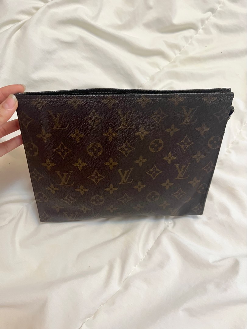 🍀Louis Vuitton Toiletry 26 and 19 insert🍀, Luxury, Bags & Wallets on  Carousell