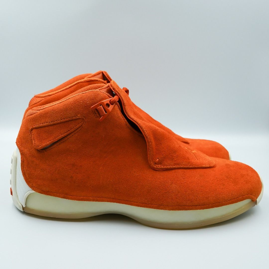 brown low top air jordans