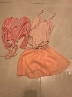 （分類：）位於 。 由 kikithewitch 提交（商品編號 1224060674，圖片 1）。簡介： 。