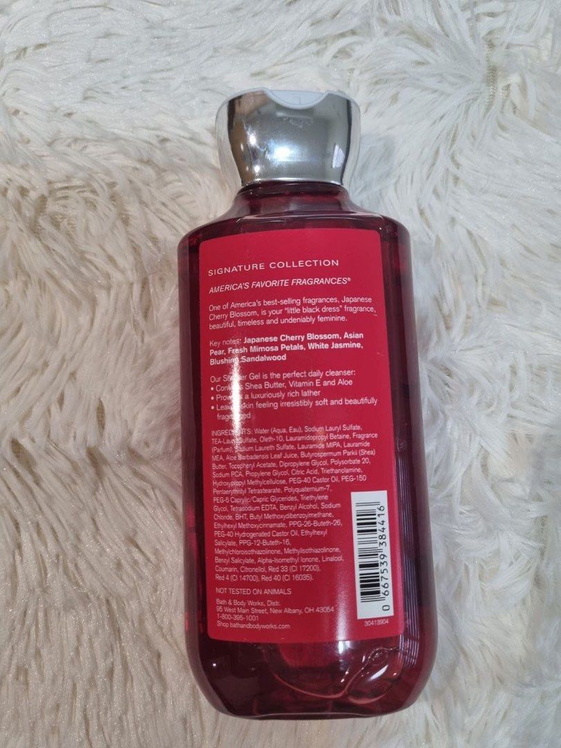 Bath & Body Works shower gel in Japanese Cherry Blossom, Beauty