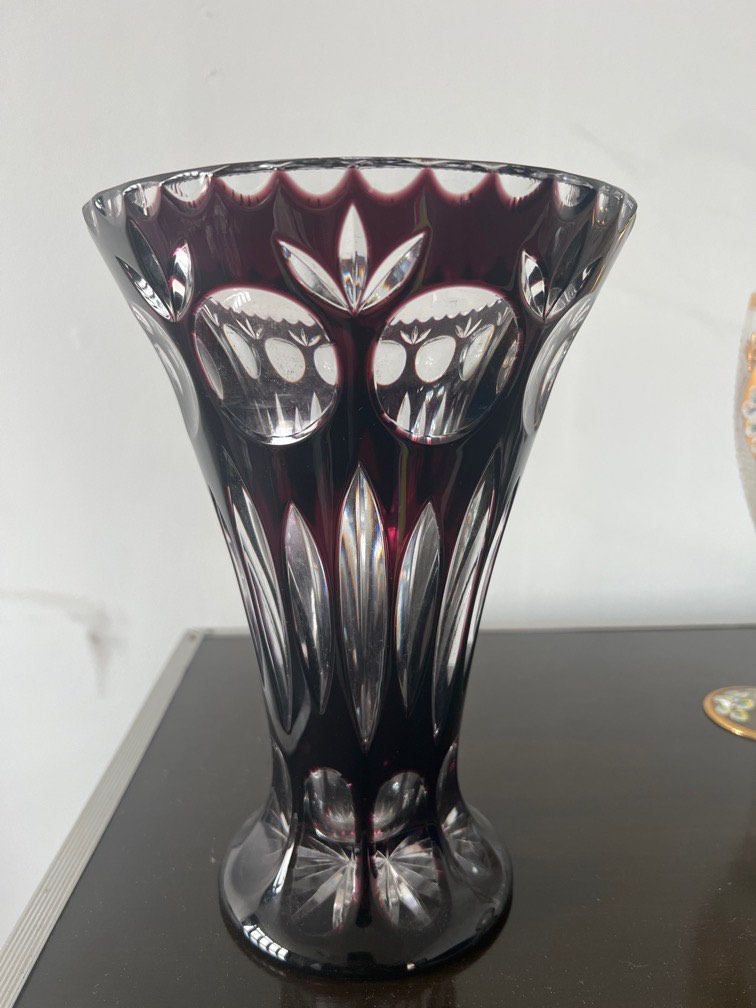 Beautiful purple crystal vase, Furniture & Home Living, Home Decor