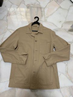 (Category: ) located in . Submitted by hypebeaststiff (Listing ID 1223951821, Image 1). Description: .
