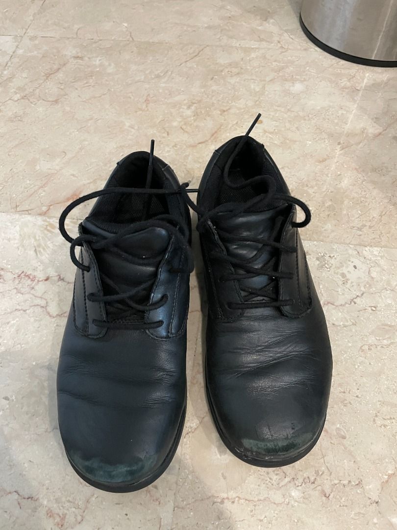 Ascent discount school shoes