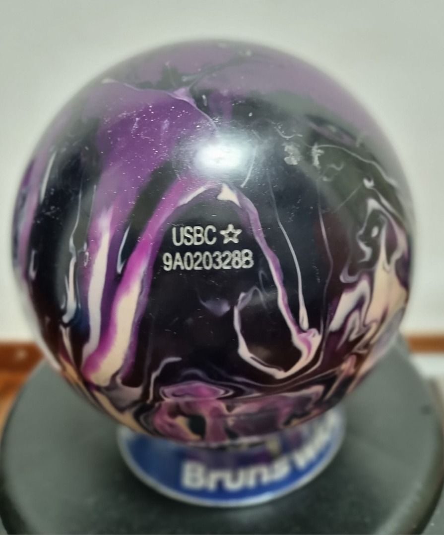 Bowling Ball Hammer Statement 13 lbs, Sports Equipment, Sports & Games