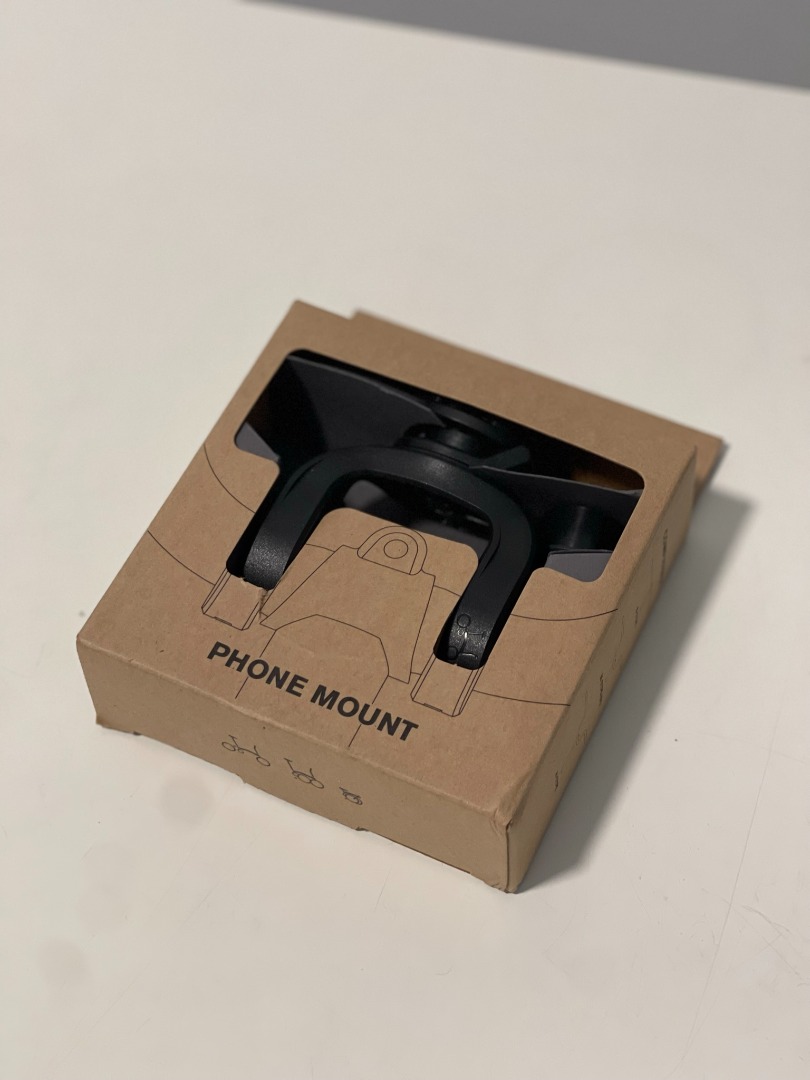 Brompton Quad Lock Phone Mount, Sports Equipment, Bicycles & Parts