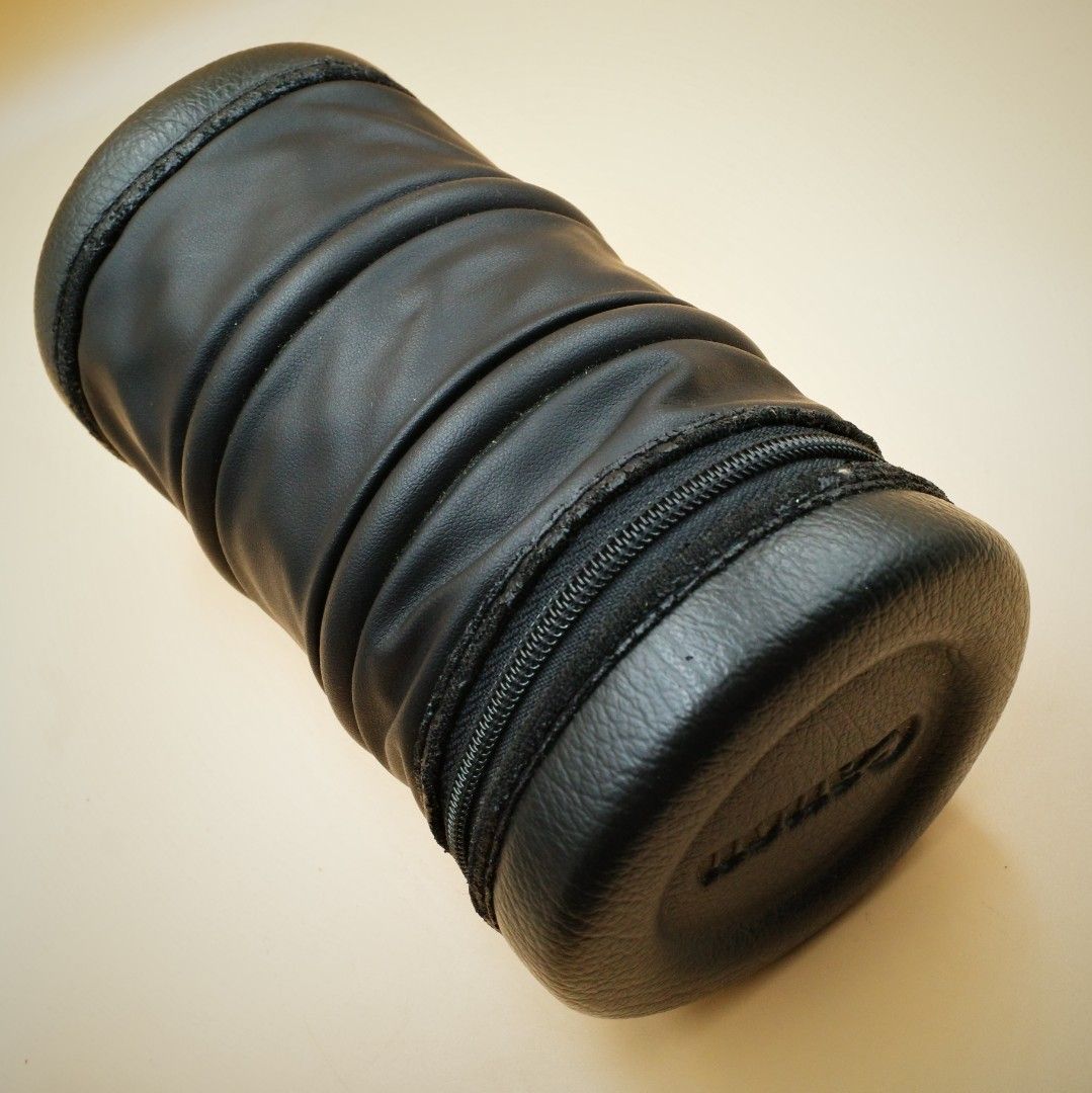 Canon Zoom Lens EF 70 210mm f/4 Pull and Push TeleZoom AF Lens