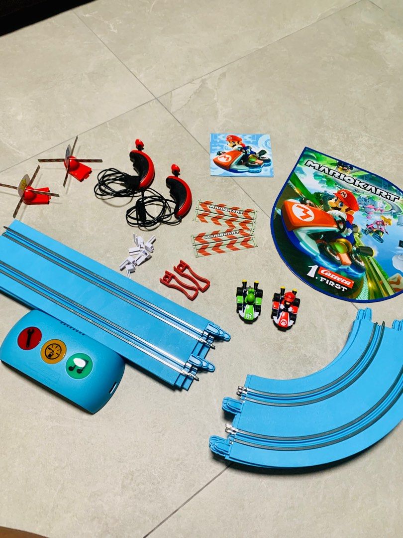Carrera First x Super Mario Kart Slot Cars Set, Hobbies & Toys, Toys &  Games on Carousell