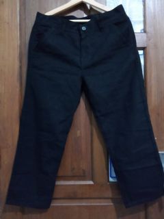 Cinopants hitam