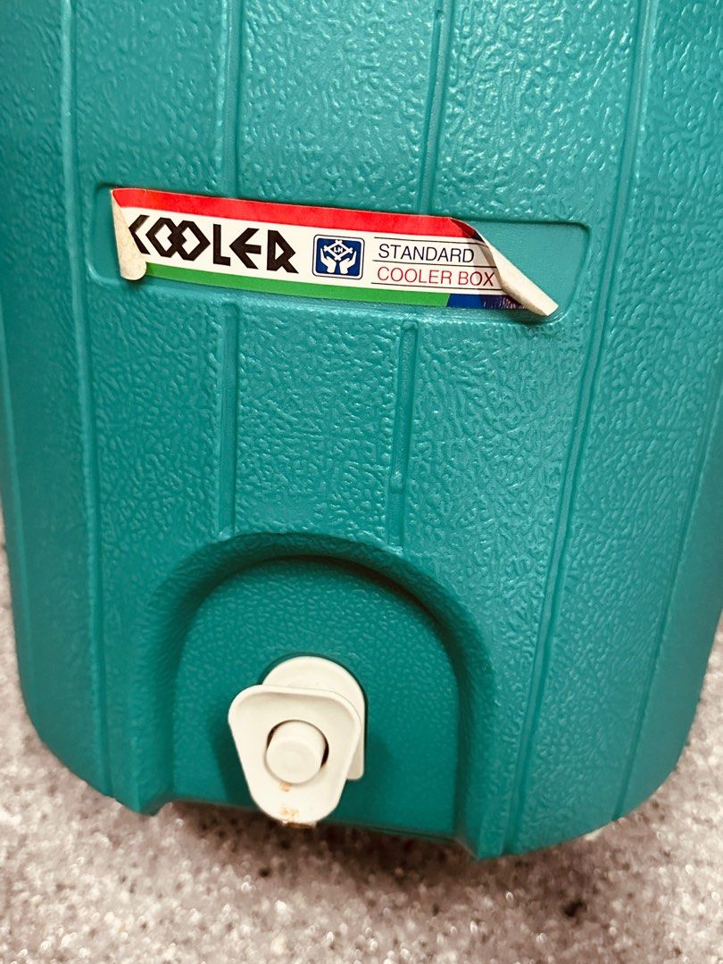 Beverage Cooler Box / Water Dispenser 12L, Sports Equipment, Hiking & Camping on Carousell