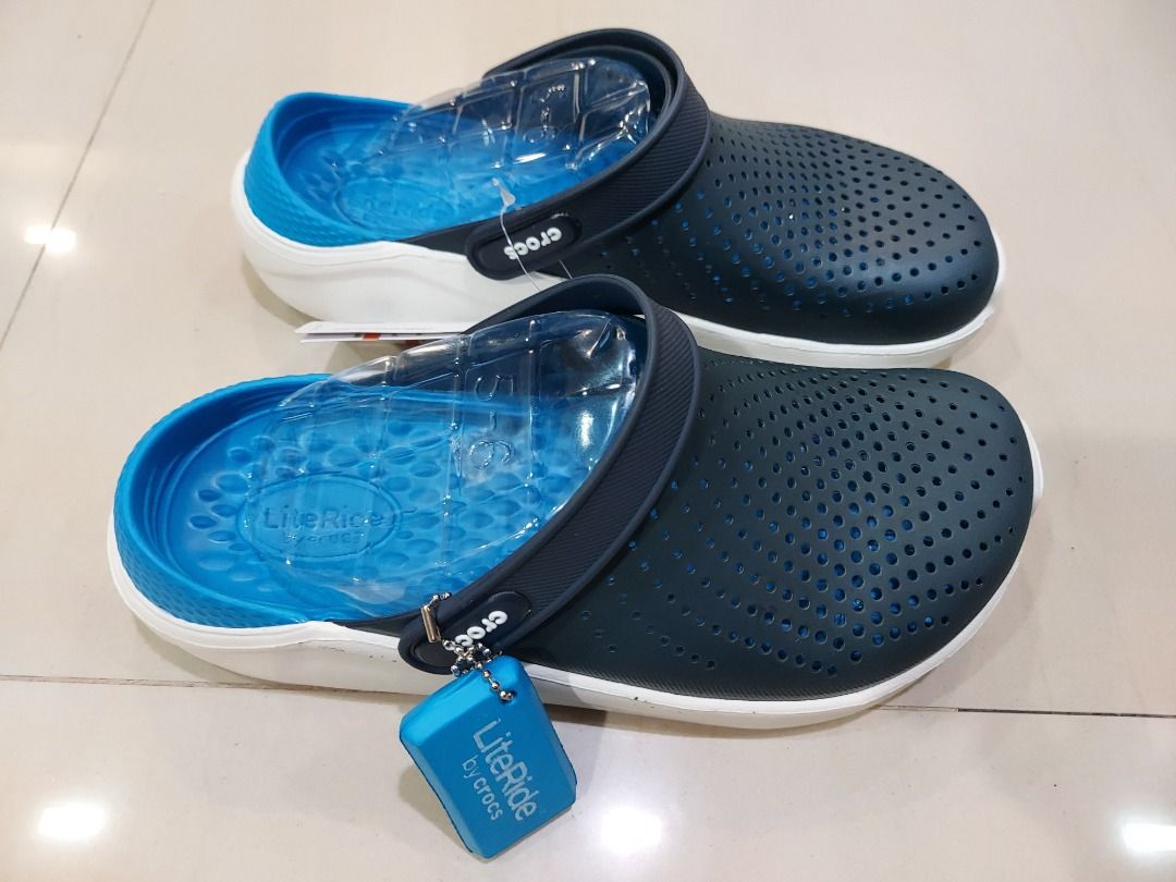 Crocs deals look alike