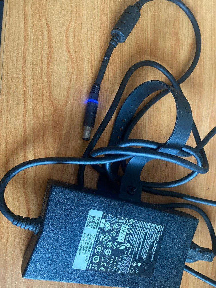 Dell laptop adapter AC/DC, Computers & Tech, Laptops & Notebooks on ...