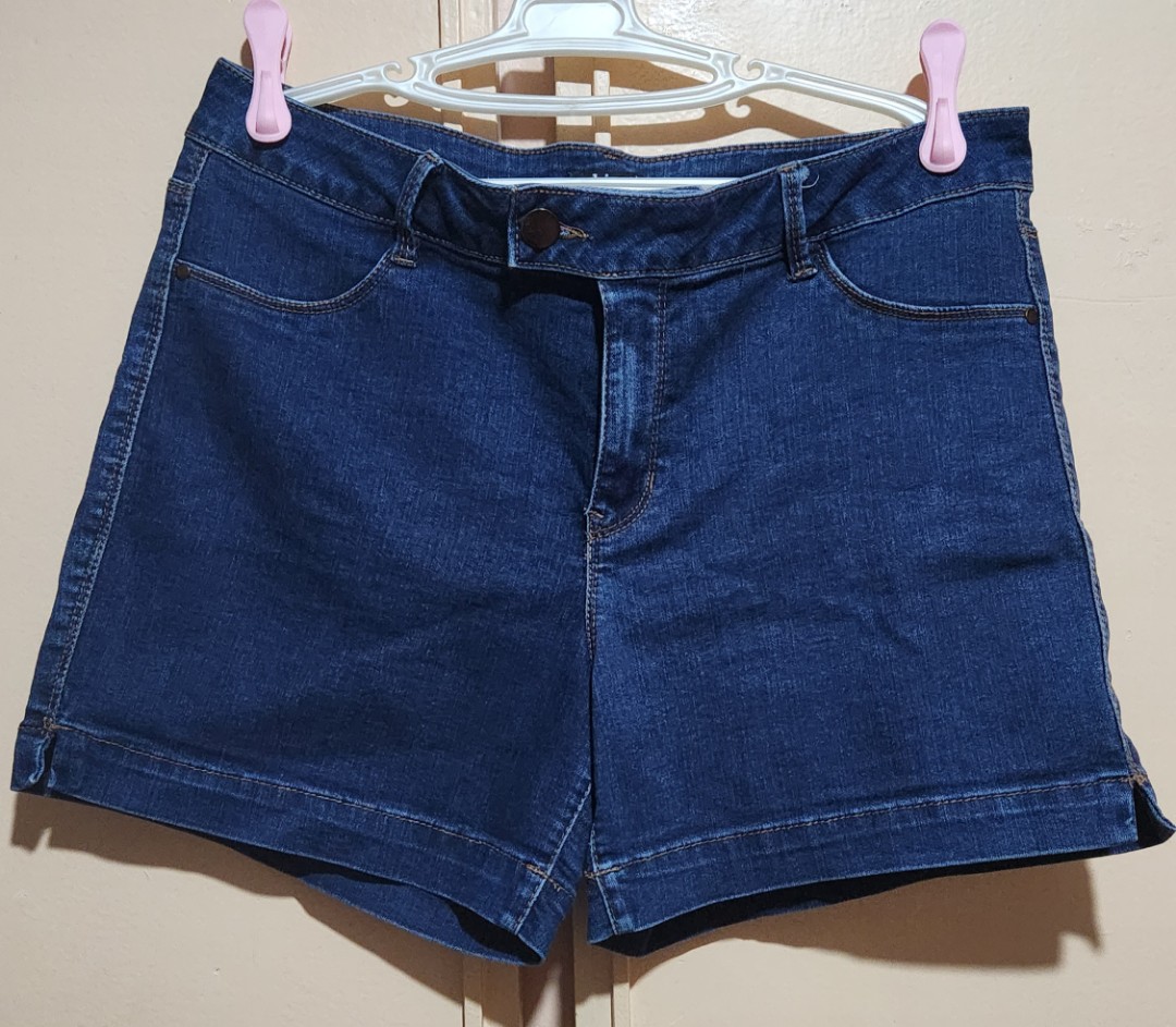 D.jeans stretchable denim shorts for women, Women's Fashion, Bottoms,  Shorts on Carousell