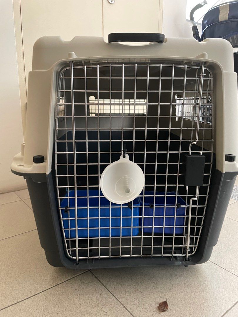Dog carrier cage cargo, Pet Supplies, Homes & Other Pet Accessories on