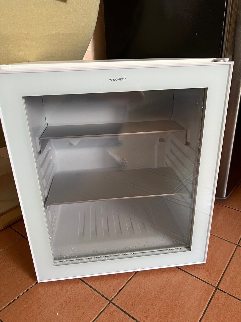 Dometic RH460LG MINIBAR Glass Door White Like New 99 TV Home