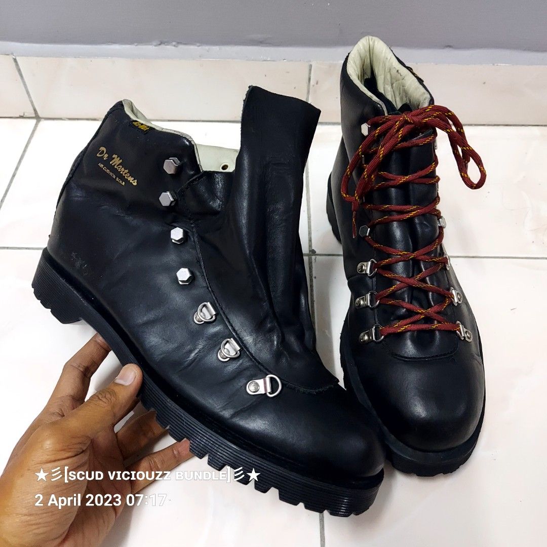 Dr martens holt store