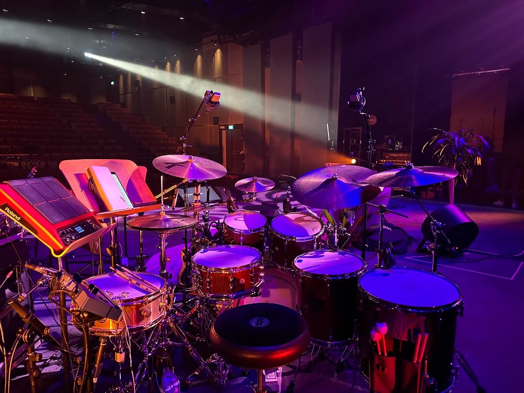 Drum lessons with an international professional drum instructor for all