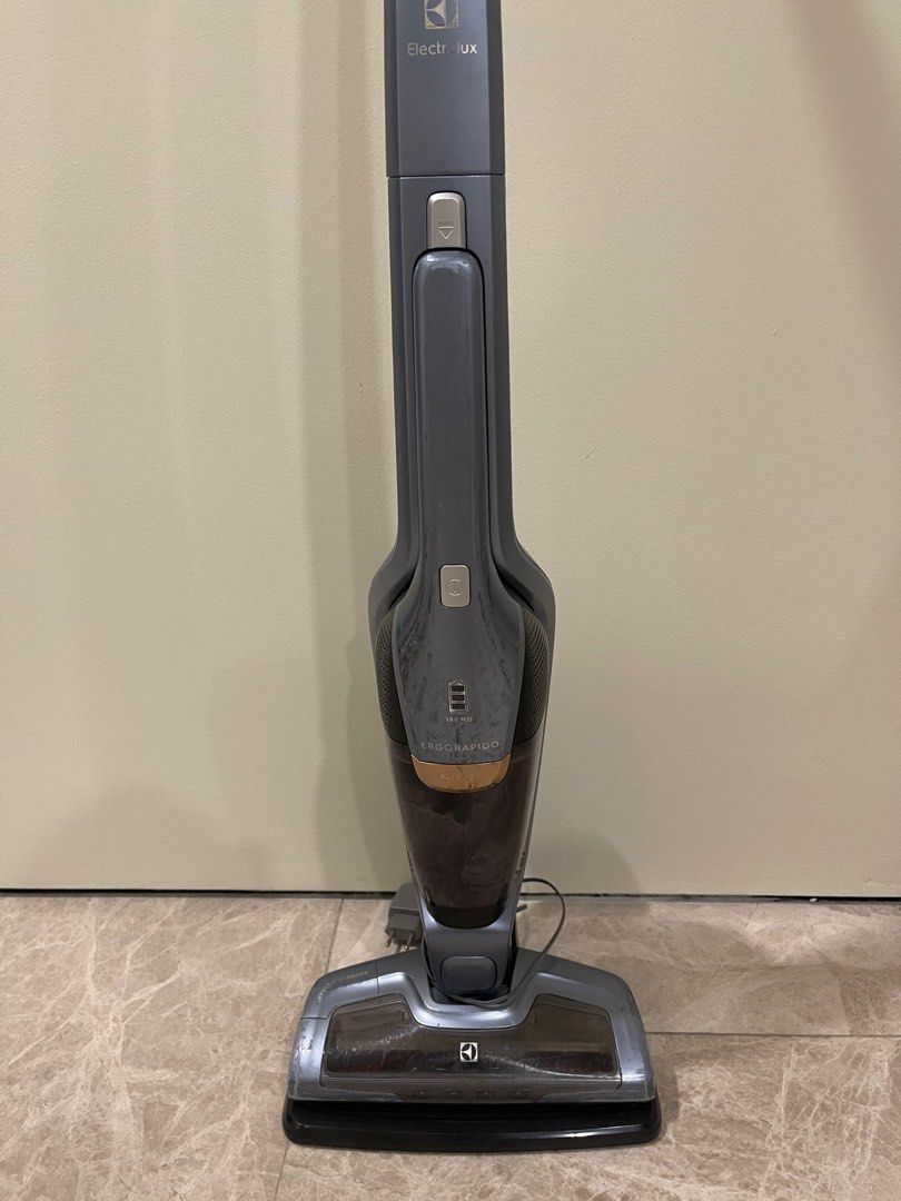 Electrolux Handheld Vacuum Cleaner, TV & Home Appliances, Vacuum