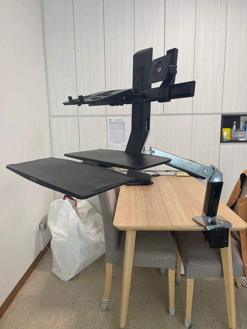 ERGOTRON Monitor Arm, TV & Home Appliances, TV & Entertainment, TV