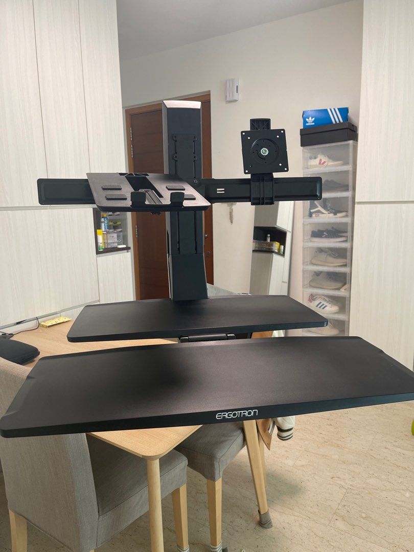 ERGOTRON Monitor Arm, TV & Home Appliances, TV & Entertainment, TV