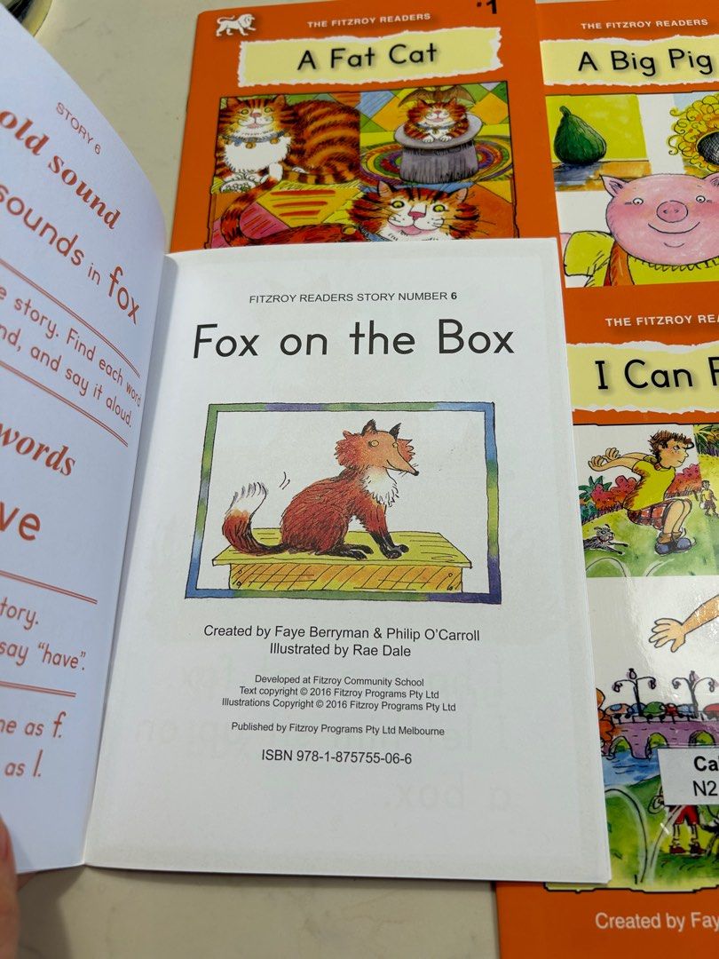 Fitzroy English Readers, Hobbies & Toys, Books & Magazines, Children's Books on Carousell