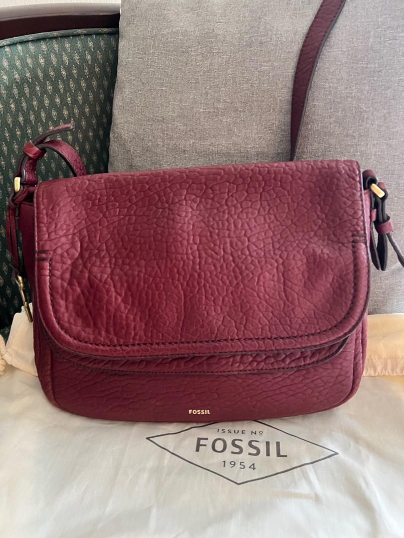 Fossil burgundy 2025 crossbody